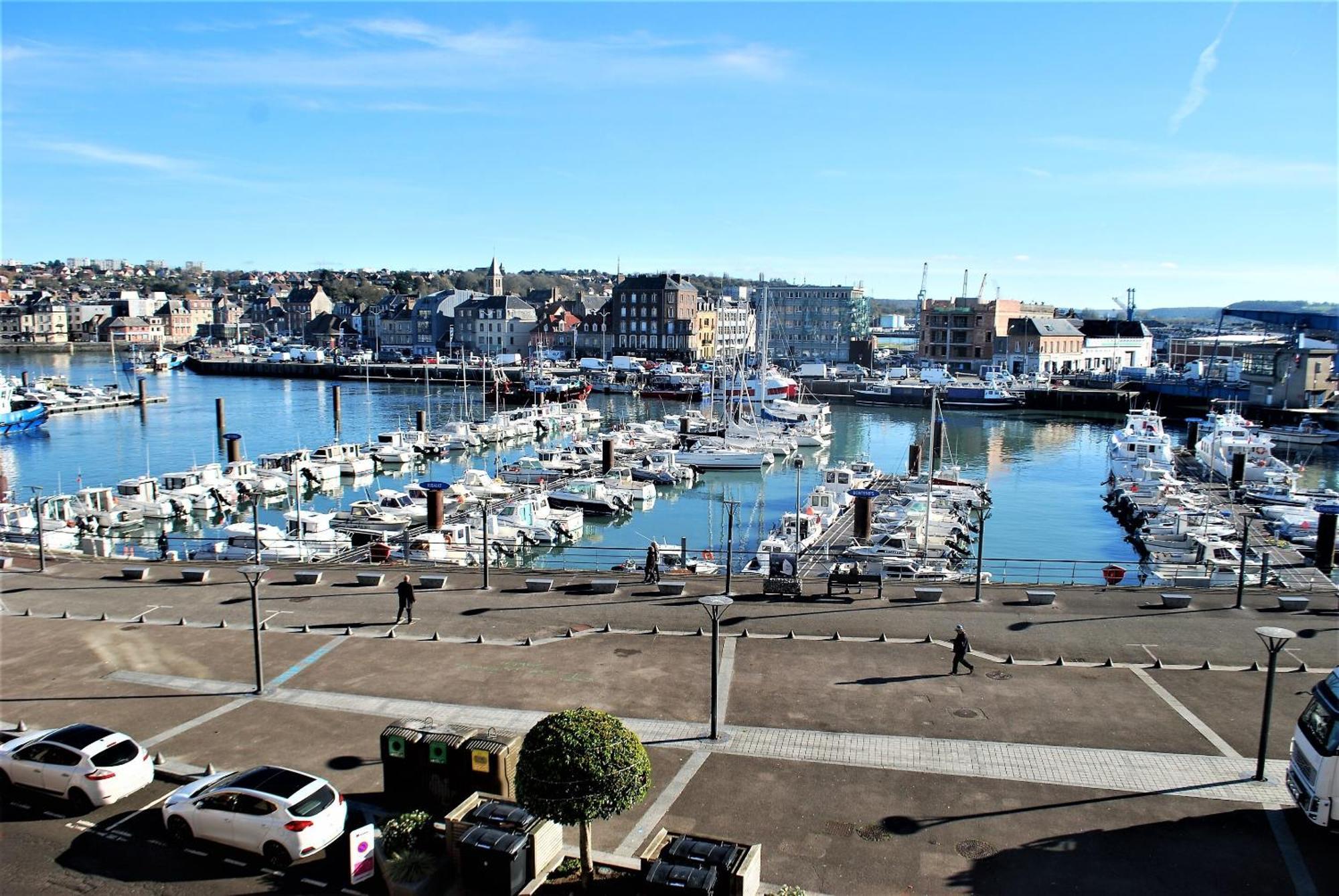 Duplex Avec Vue Sur Le Port De Plaisance Apartment Dieppe Exterior foto