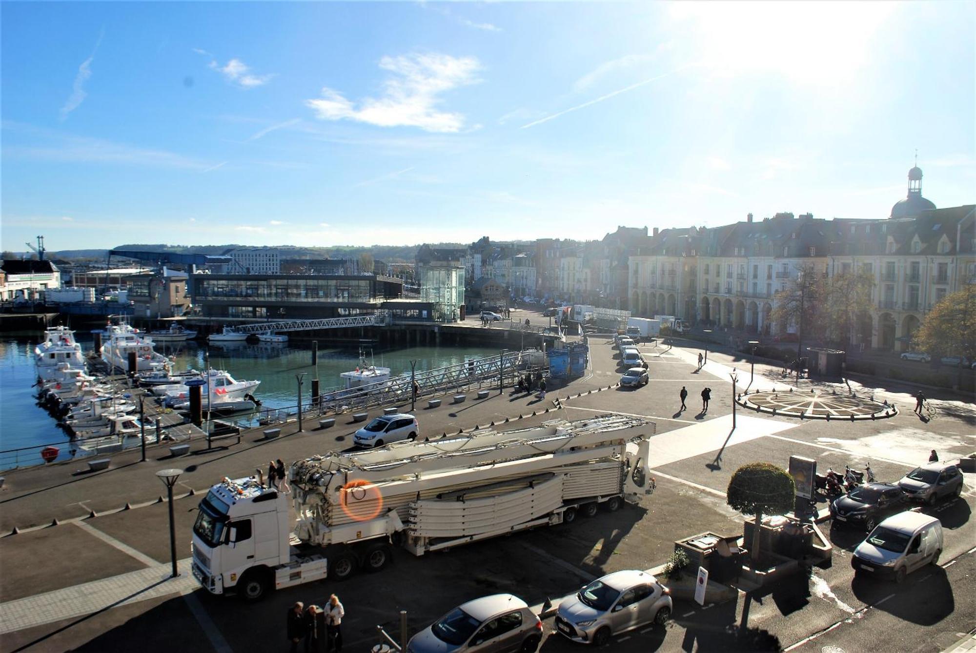 Duplex Avec Vue Sur Le Port De Plaisance Apartment Dieppe Exterior foto